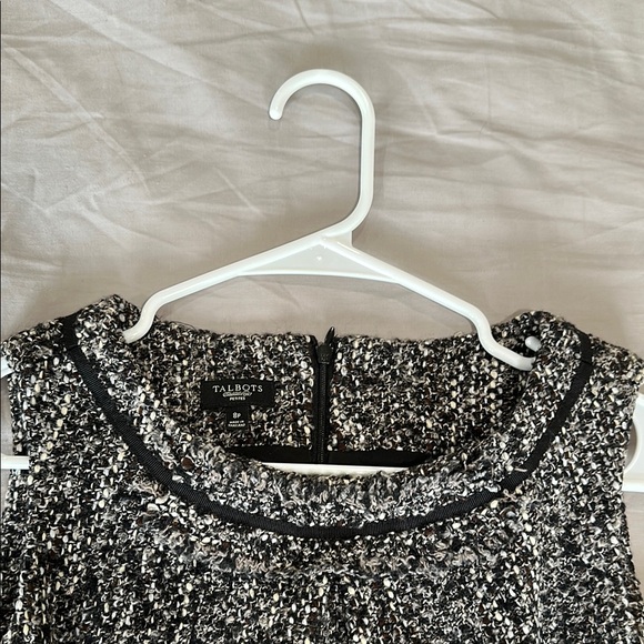 Talbots Black and White Sleeveless Sheath Dress with Peter Pan Collar - Picture 4 of 8